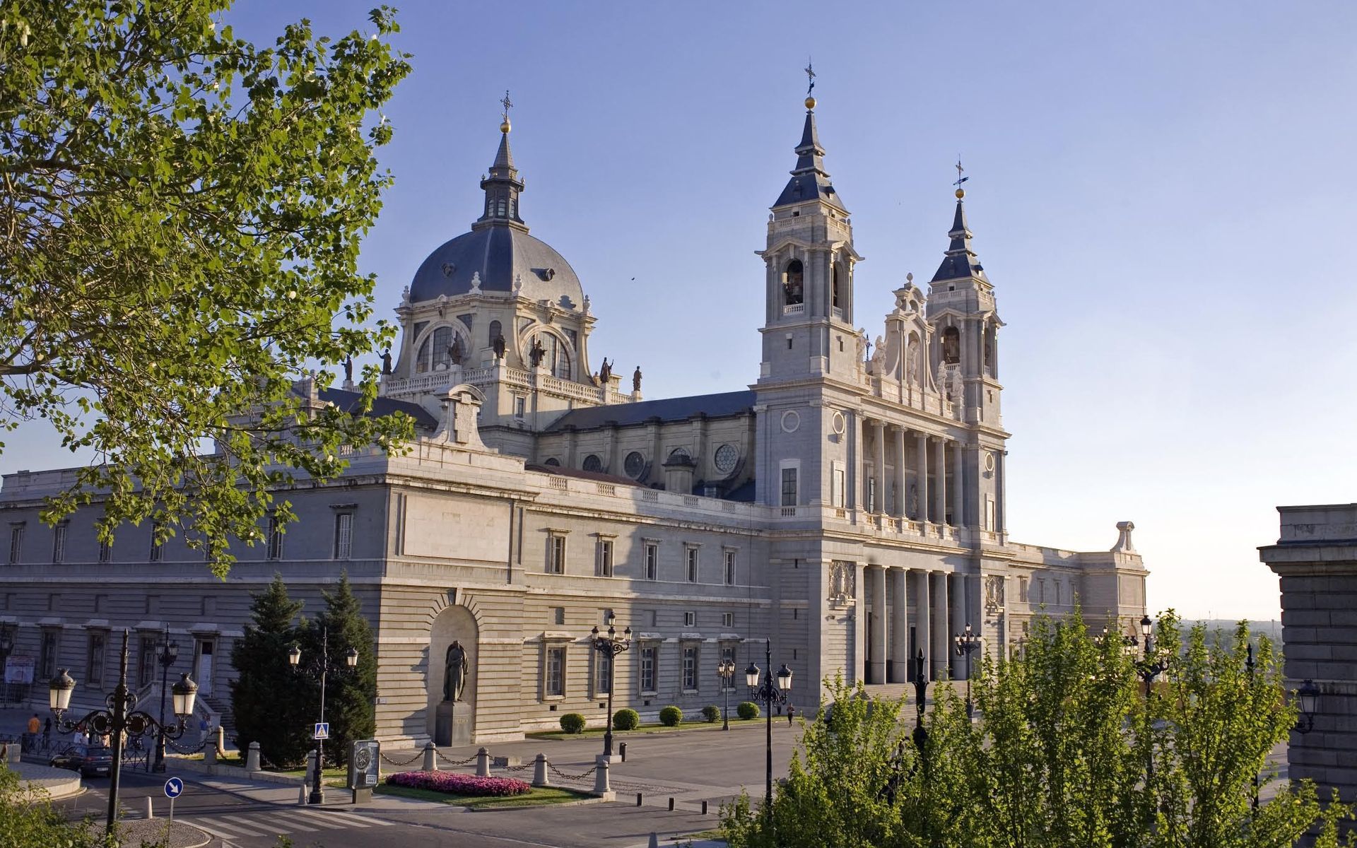Hotel Puerta De Toledo Madrid Exteriér fotografie